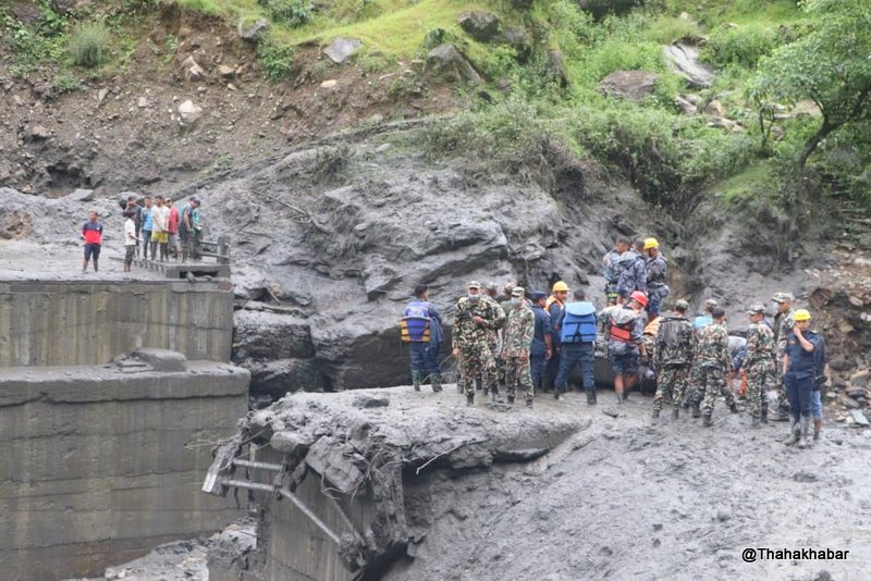 दार्चुलामा बाढी-पहिरोको वितण्डा, ३ जनाको मृत्यु, दुई बेपत्ता