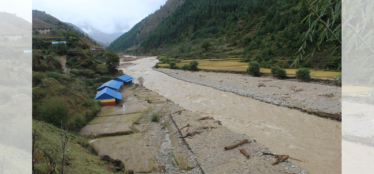 बाढीले गाँस खोस्यो, बास रहेन