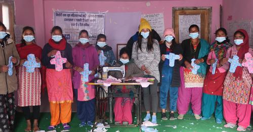 सेनेटरी प्याडमा आत्मनिर्भर बन्ने सिँजाली महिलाको अठोट